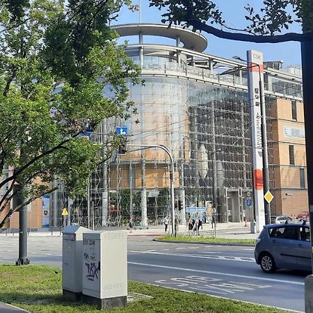 Mansarda Ogrod Saski Centrum Csk Zwirki I Wigury Люблин Екстериор снимка