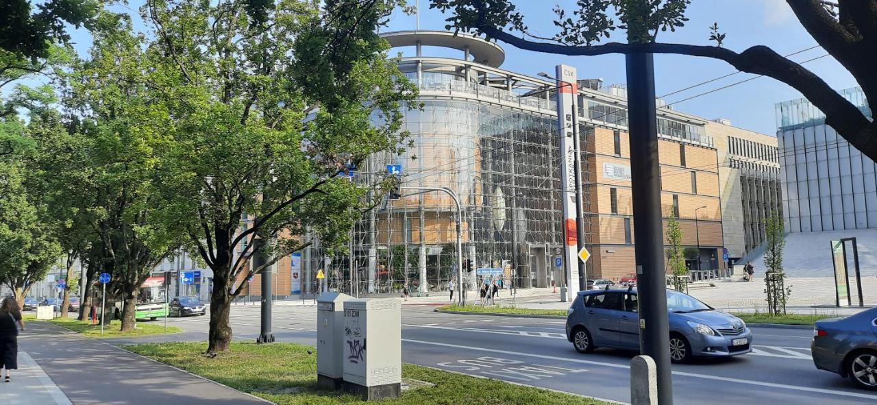 Mansarda Ogrod Saski Centrum Csk Zwirki I Wigury Люблин Екстериор снимка